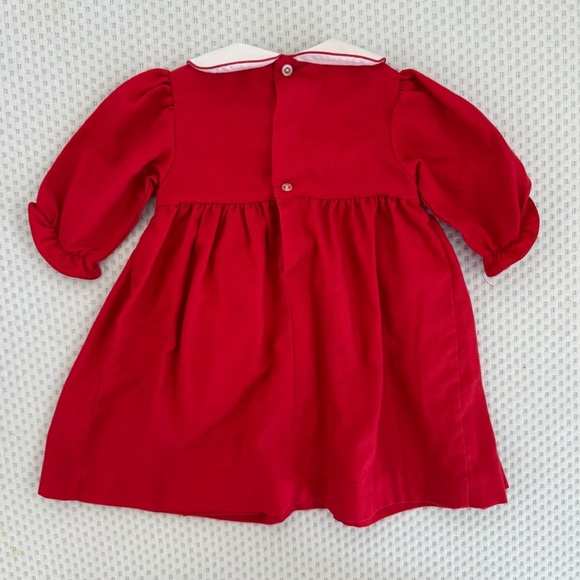 Vintage Classic Red Baby Girl Smocked Holiday Dress with White Collar Size 6m - Picture 5 of 5